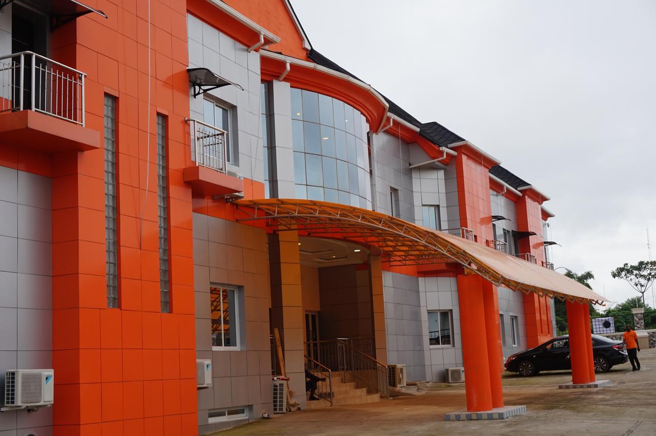 Aenon Suites Oshogbo Exterior photo